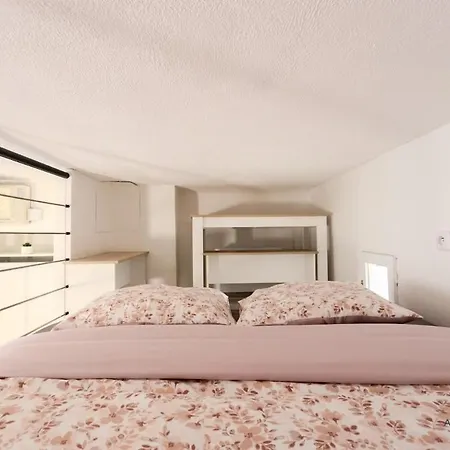 Apartmán Centre, Proche Gare Avec Climatisation